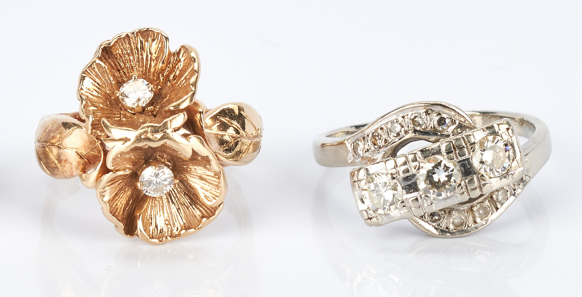 Lot 770: 4 Ladies Gold and Diamond Rings