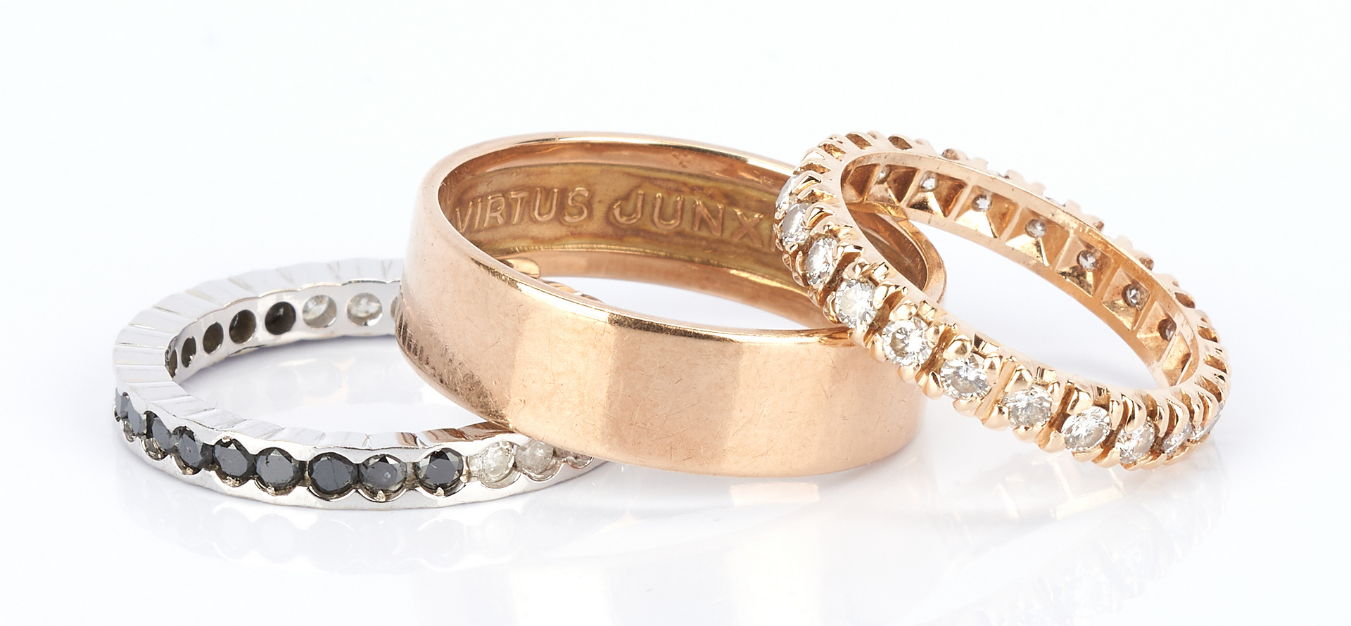Lot 772: 6 Assorted Gold Rings with Diamonds