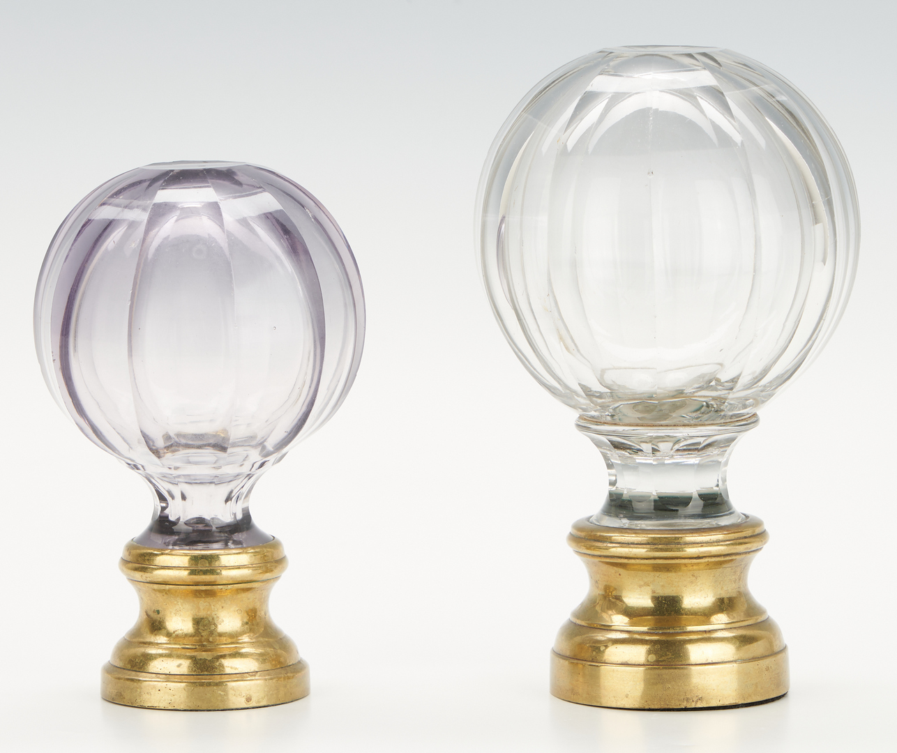 Lot 246: 4 French Spherical Glass Newel Finials