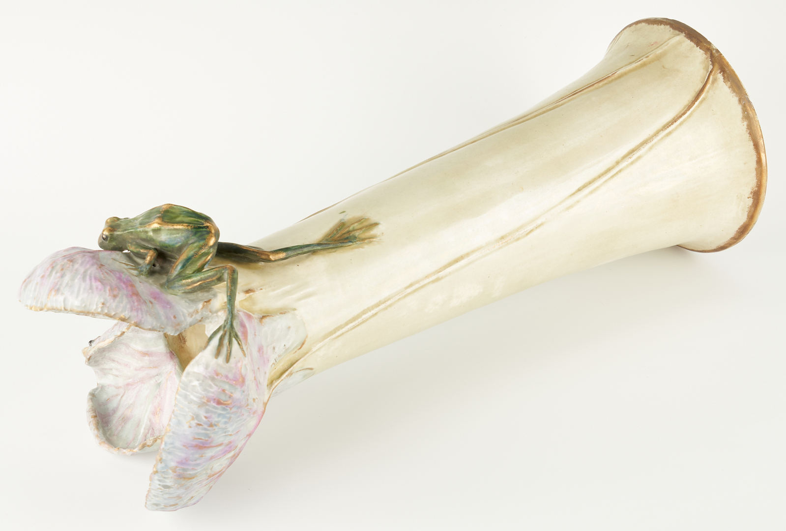 Lot 255: Eduard Stellmacher Amphora Teplitz Frog Vase