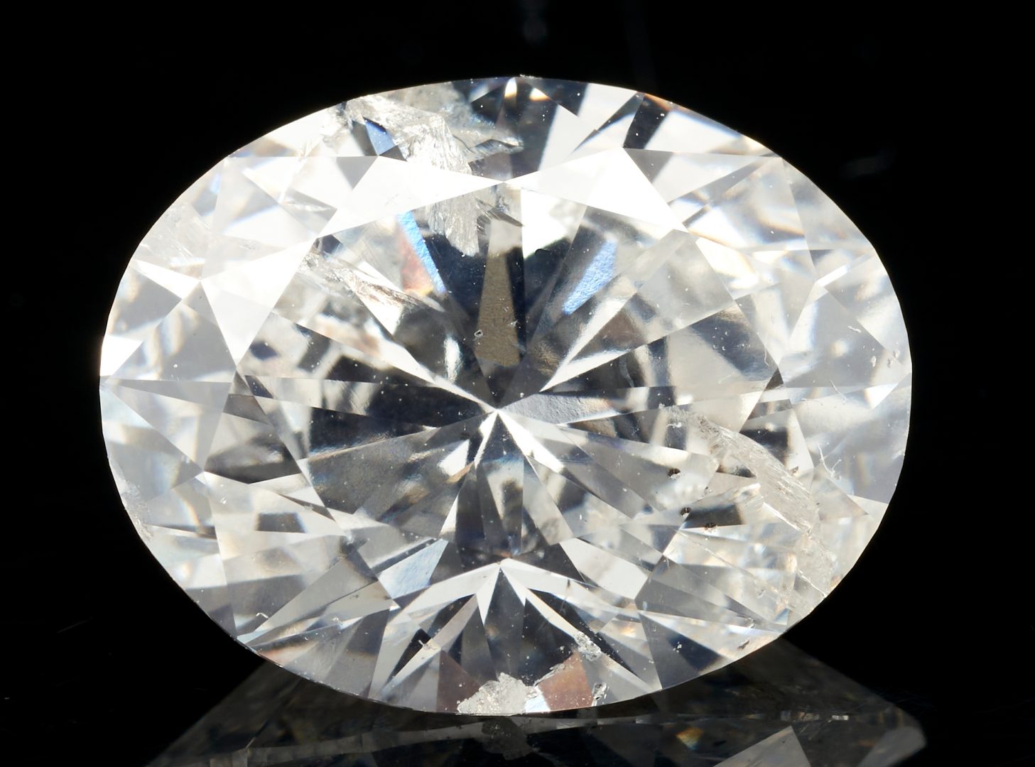 Lot 31: 4.46 Carat Oval Brilliant Diamond Ring, GIA Report