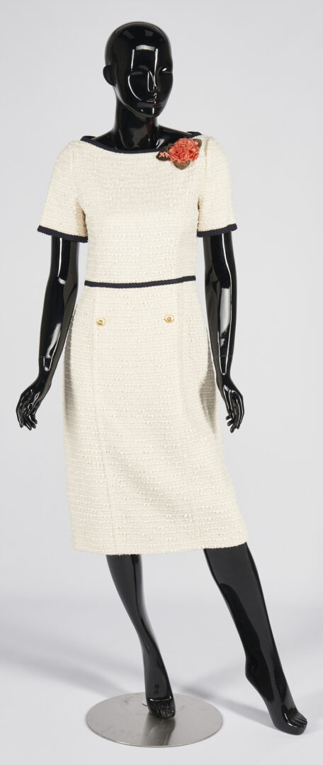 Lot 1181: Gucci Sylvie Boucle Tweed Dress