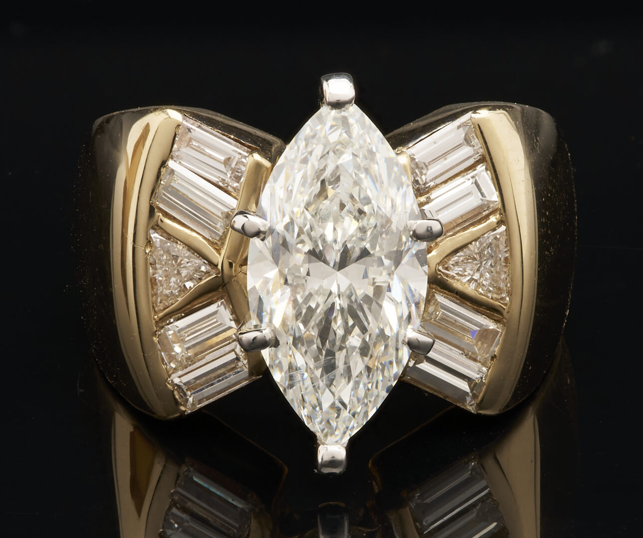 Lot 22: 2.59 Carat Marquis Brilliant Cut Diamond Ring, w/ GIA