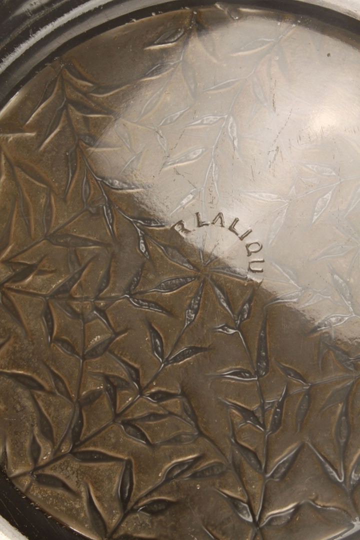 Lot 124: Lalique sepia patina platter, Vases pattern