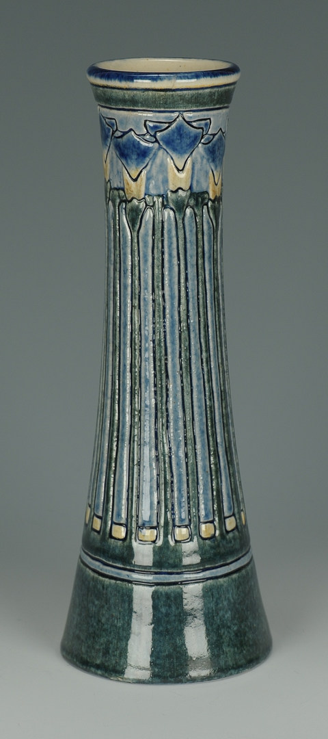 Lot 130: Newcomb Art Pottery Vase by Leona Nicholson