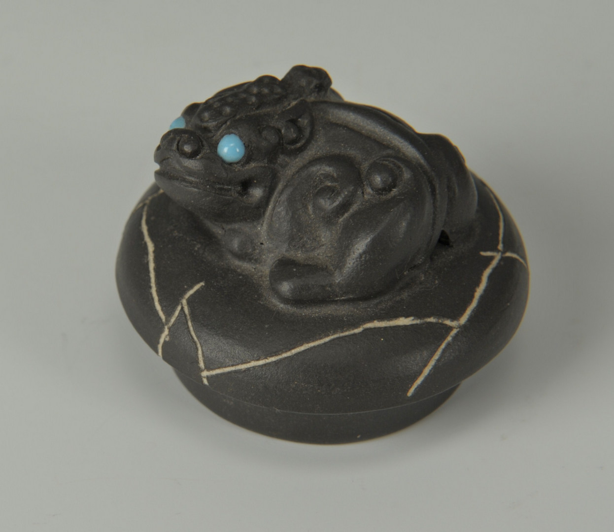 Lot 205: Chinese Yixing Teapot with Dragon