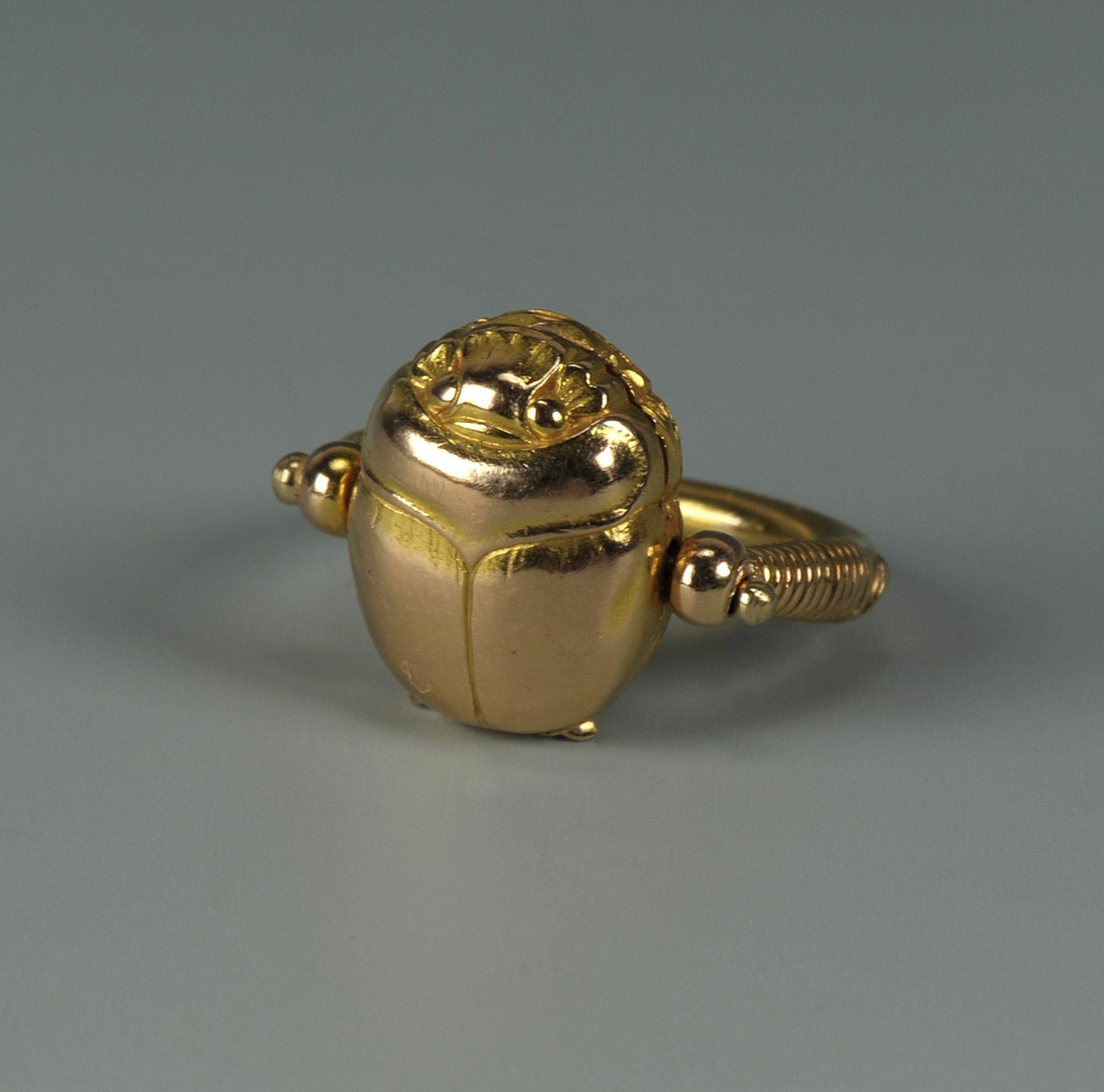 Lot 217: Arts and Crafts 14K Scarab Ring