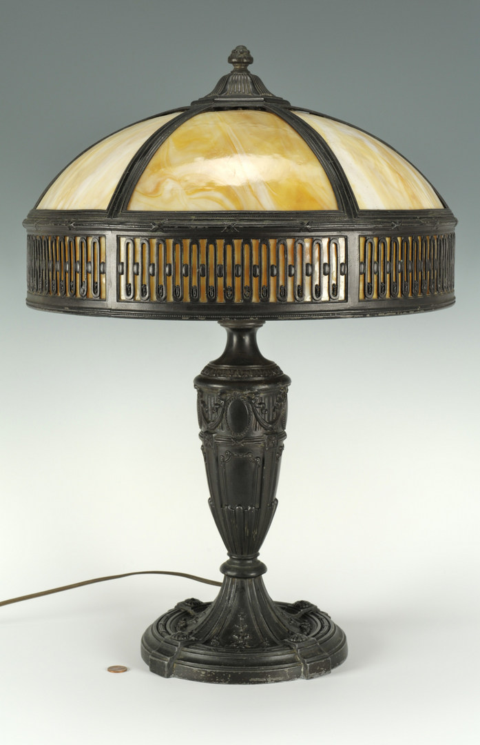 Lot 275: Tan Slag Glass Table Lamp