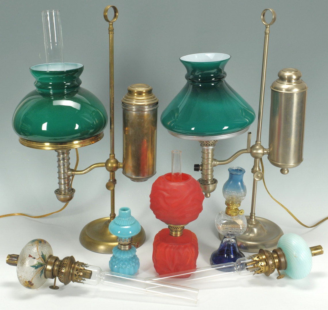 Lot 279: Grouping of 7 American Lamps