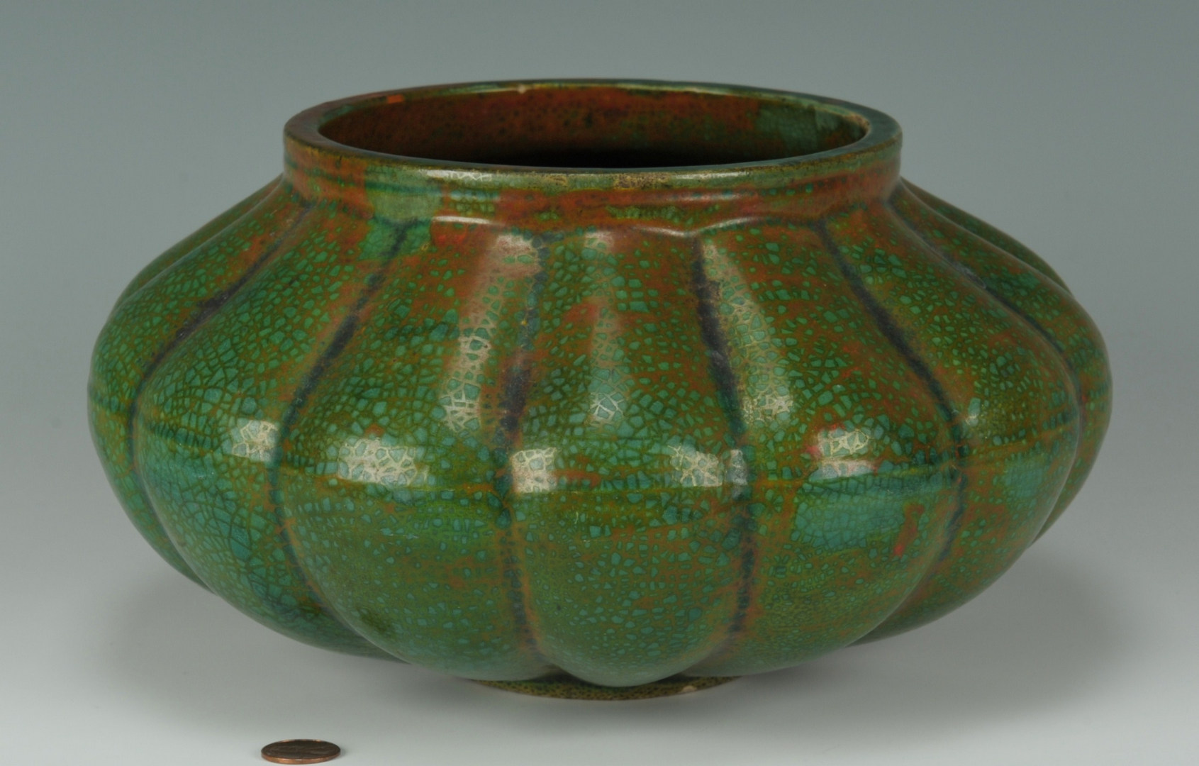 Lot 281: Dunmore Scottish Arts & Crafts Pottery vase