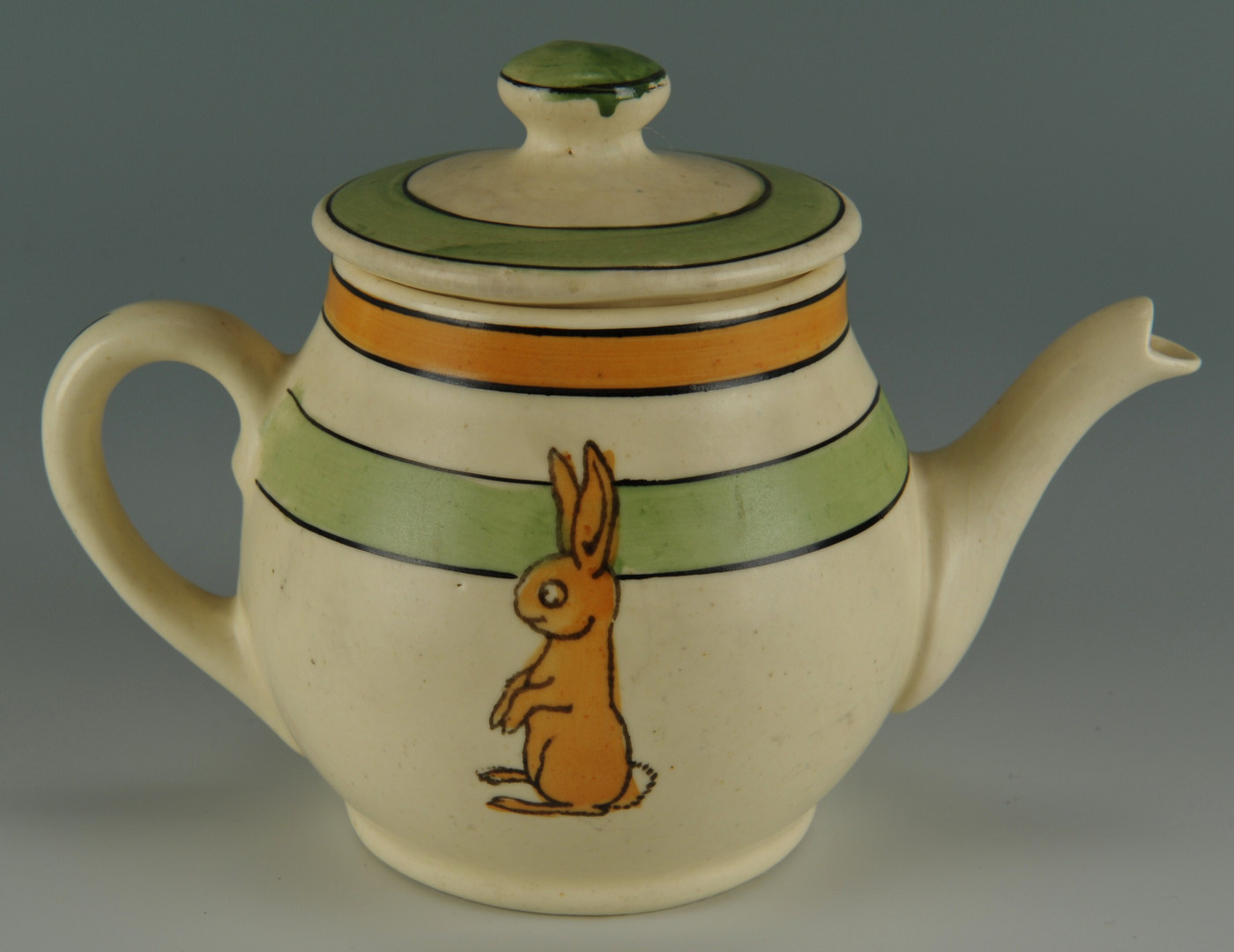 Lot 285: Roseville Juvenile Rabbit Tea Pot