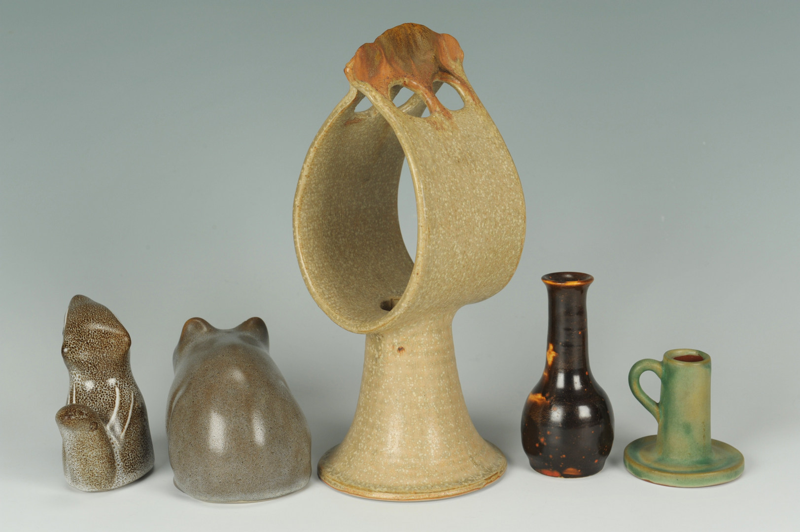 Lot 307: Grouping of Pigeon Forge, TN Pottery, 9 items