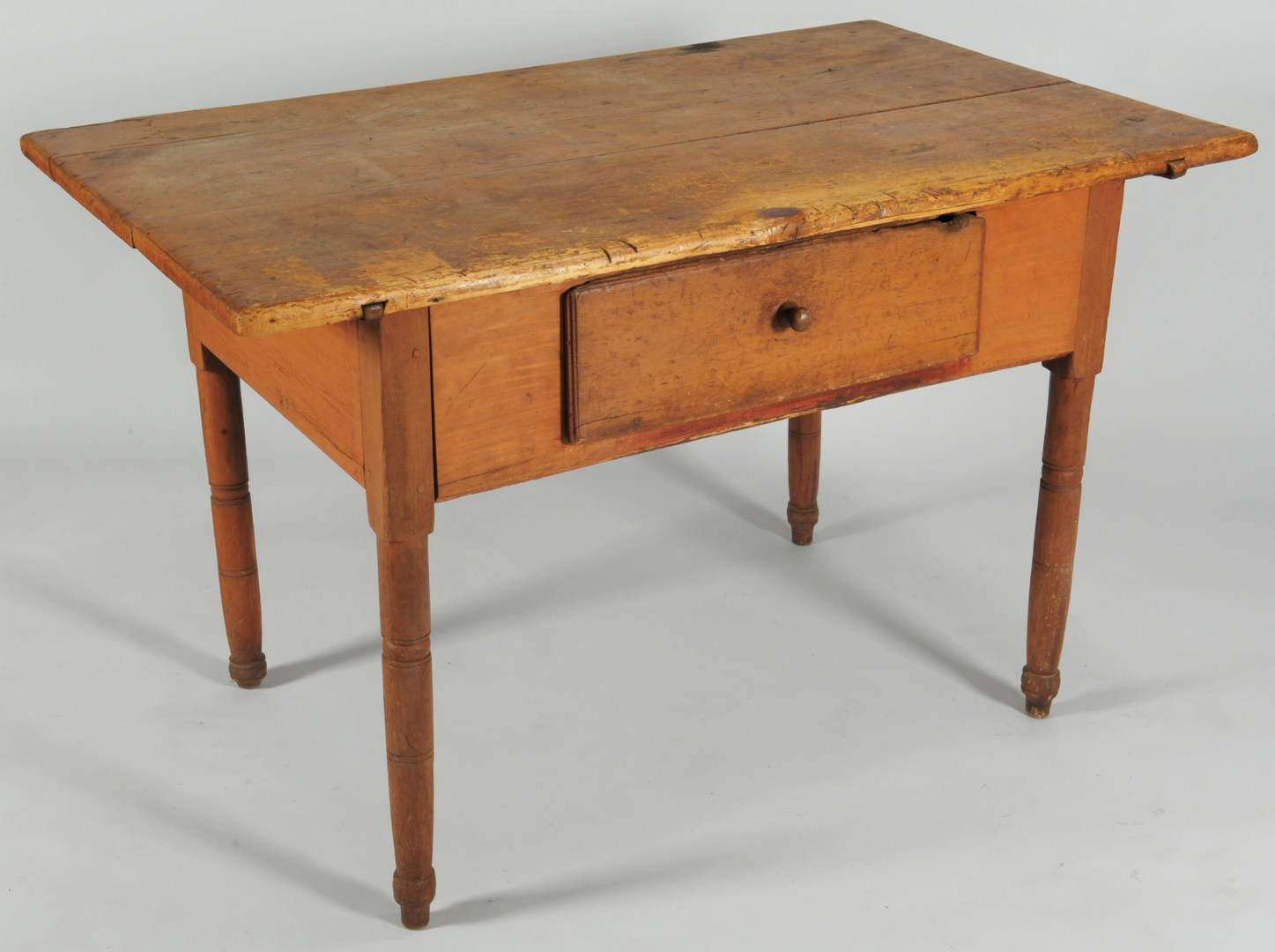 Lot 317: Sheraton work table, possibly Southern