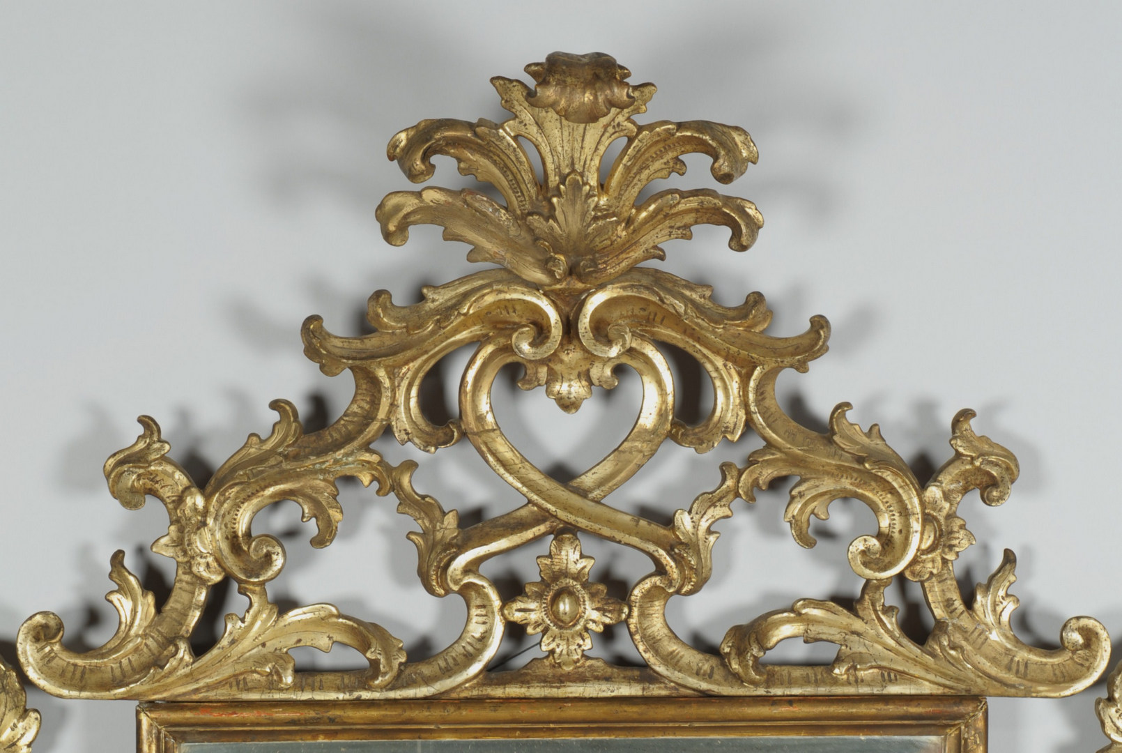 Lot 322: Chippendale / Rococo Style Gilt Wood Mirror