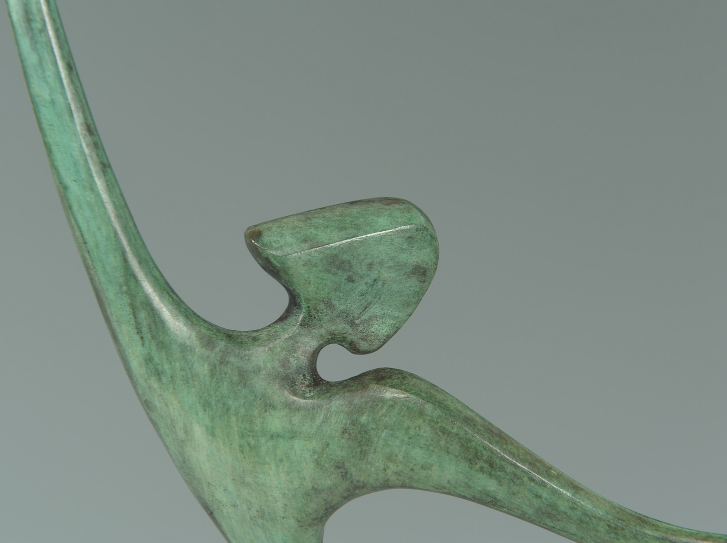 Lot 36: Victor Halvani Abstract bronze sculpture, David Wi