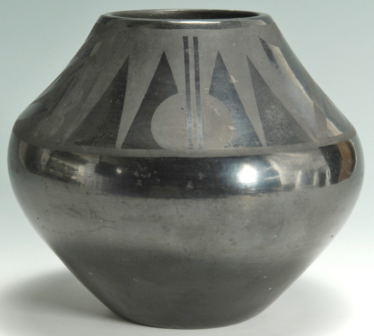 Lot 399: San Ildefonso Pottery Jar Signed Tonita