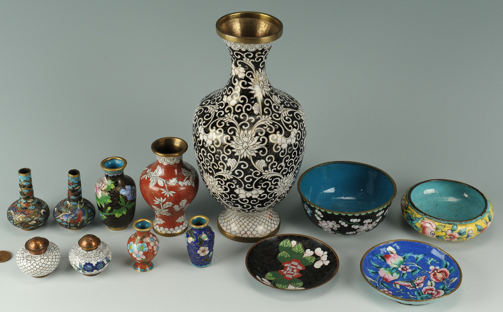 Lot 473: Grouping of Chinese Cloisonne, 13 pcs.