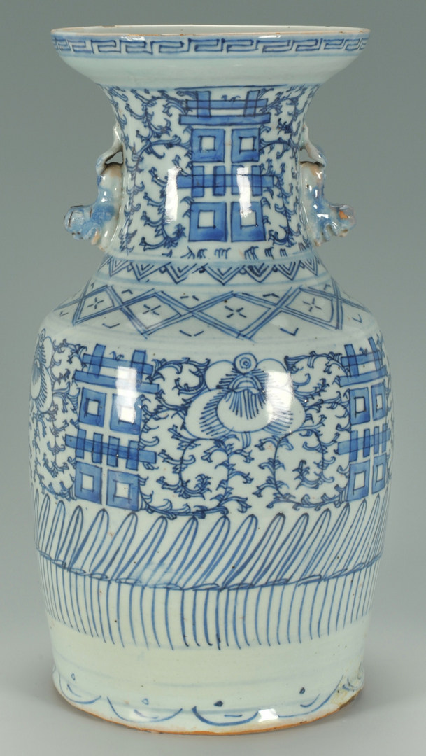 Lot 476: Chinese Blue & White Porcelain Vase