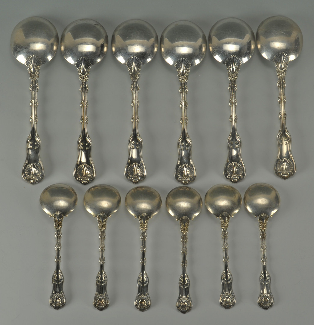 Lot 511: 12 Whiting Imperial Queen Gumbo & Cream Spoons