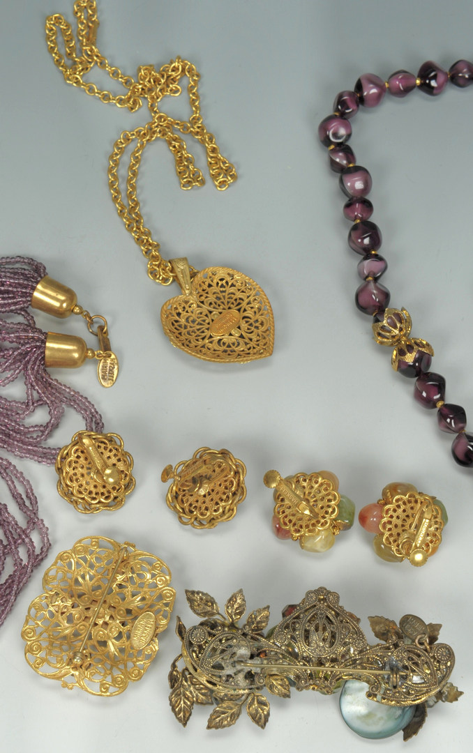 Lot 609: Vintage Miriam Haskell Jewelry, 5 necklaces + 2 br
