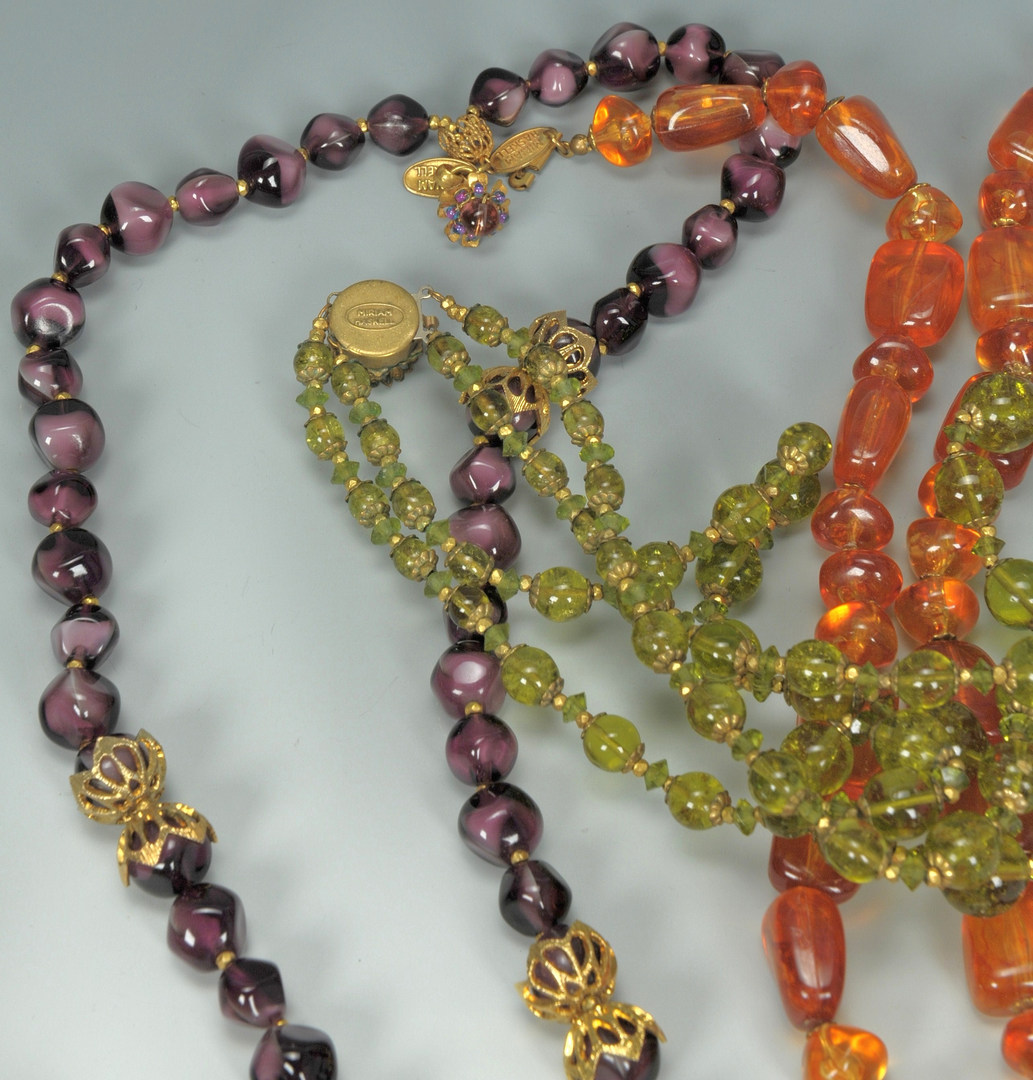 Lot 609: Vintage Miriam Haskell Jewelry, 5 necklaces + 2 br