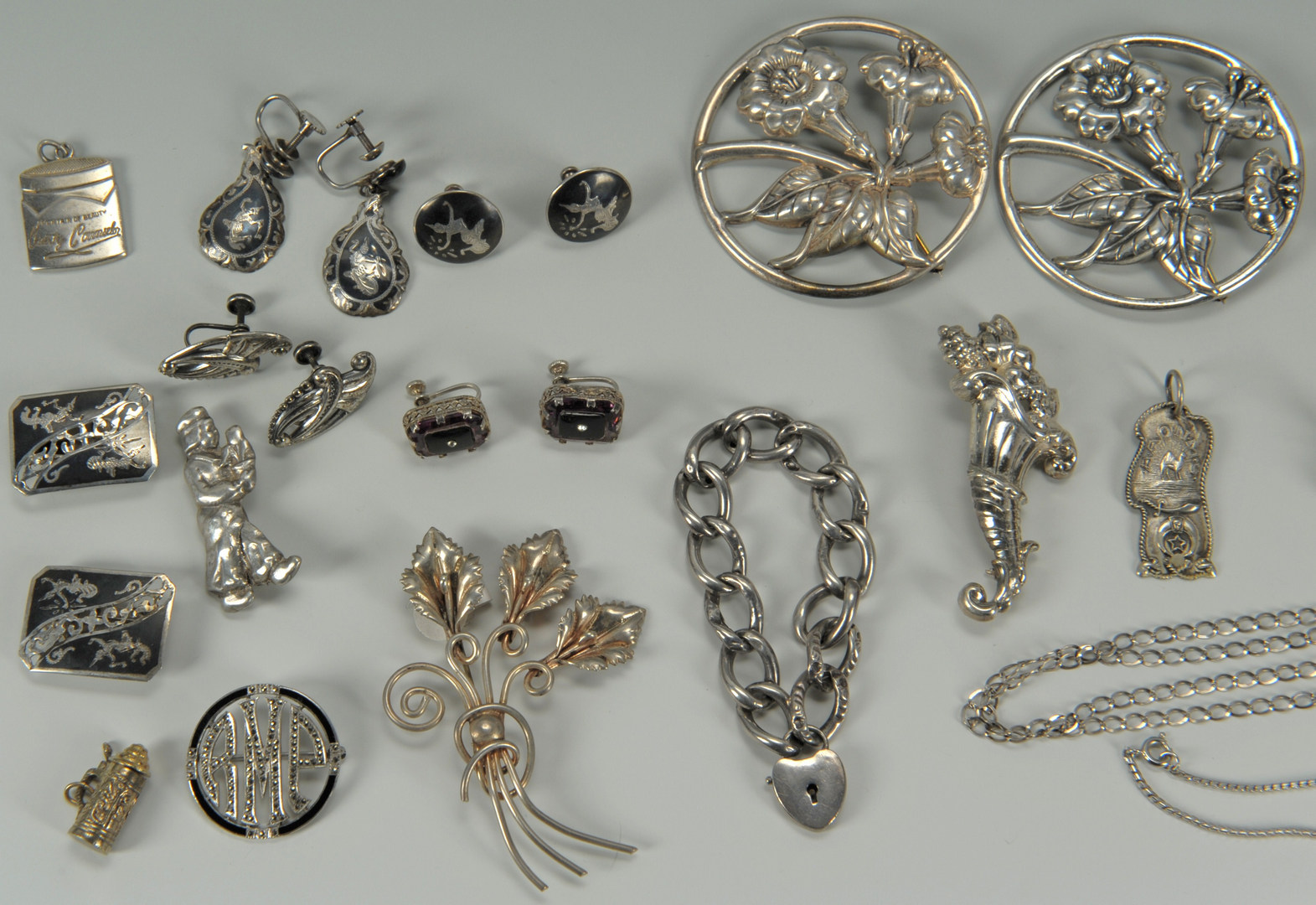 Lot 611: Large Group of Sterling and Costume Jewelry