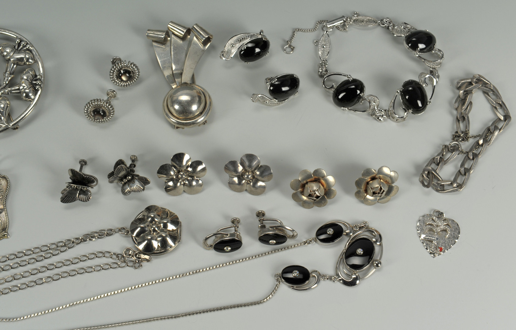 Lot 611: Large Group of Sterling and Costume Jewelry