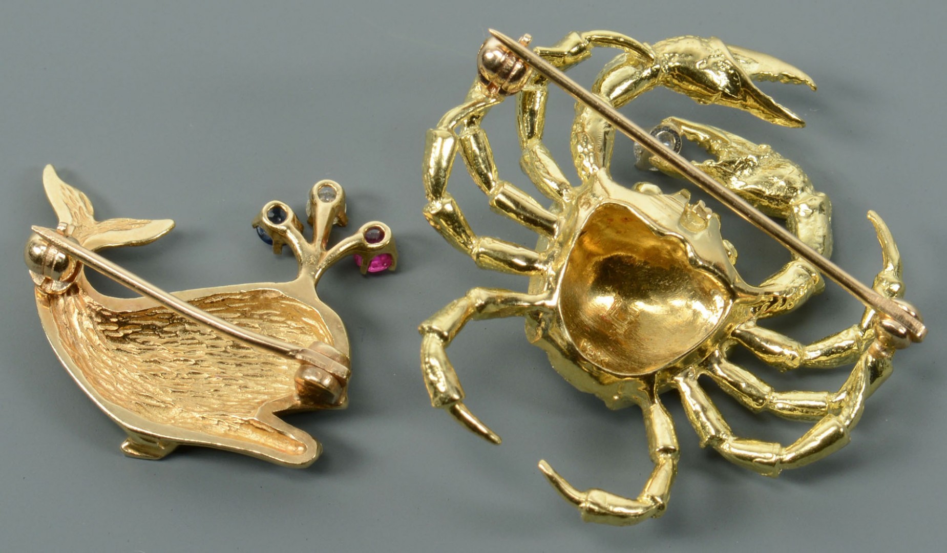 Lot 119: 18k Crab and 14k Whale Pins