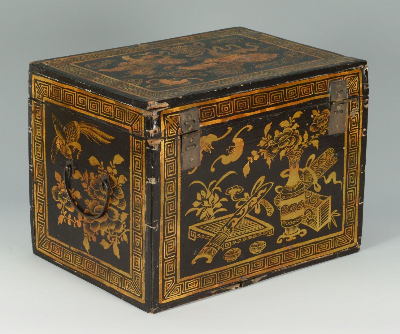 Lot 128: Four boxes including lacquer