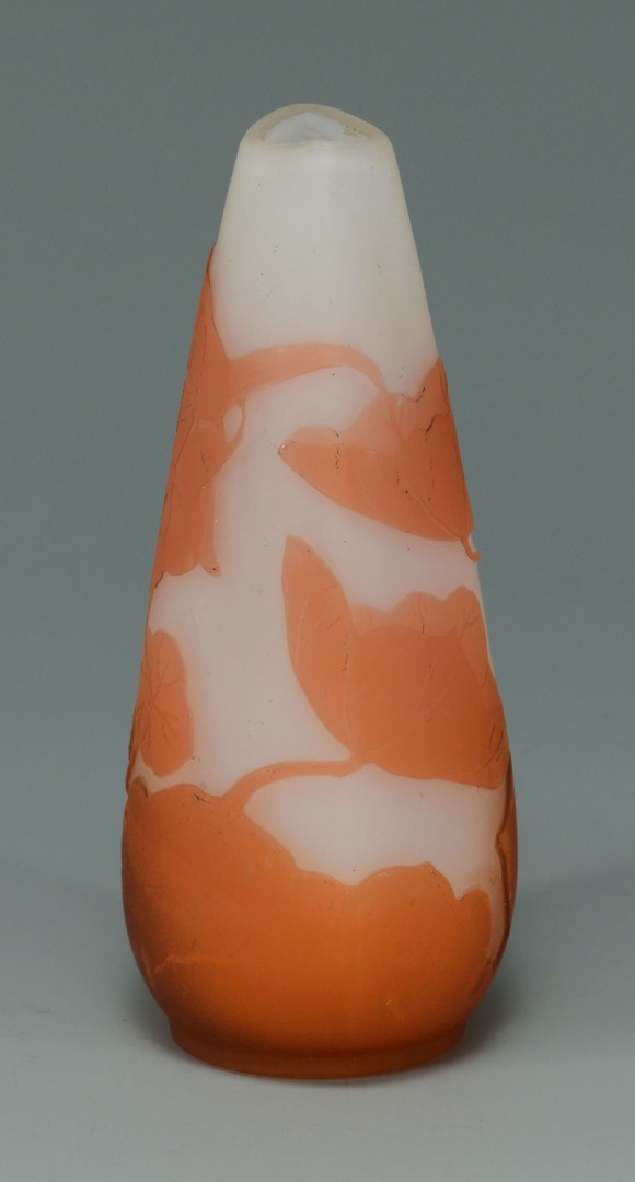 Lot 161: Galle Red Cameo Glass Vase