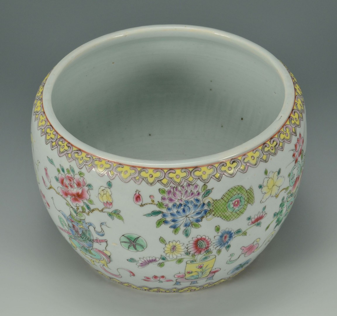 Lot 234: Chinese Porcelain Famille Rose Bowl