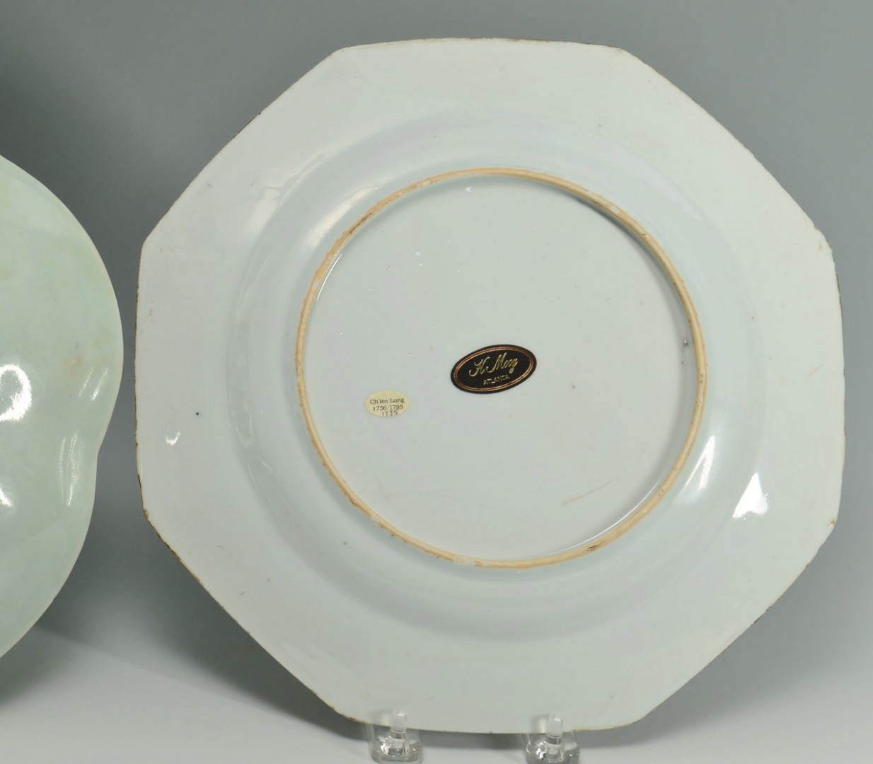 Lot 23: Grouping of 3 Chinese Porcelain Plates