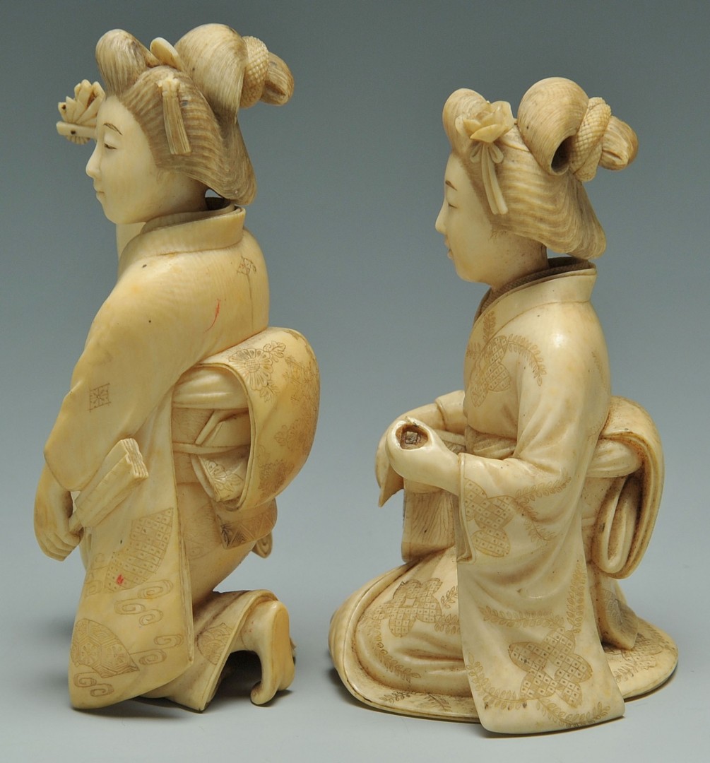 Lot 250: 2 Japanese Carved Ivory Female Figures