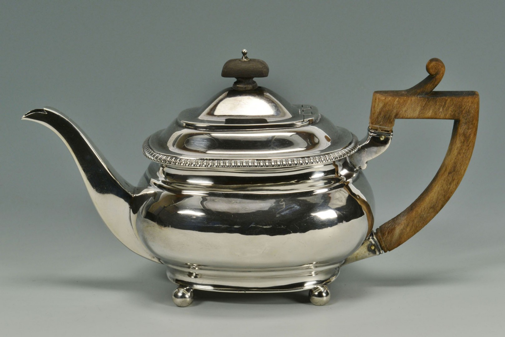Lot 305: George III Sterling Silver Teapot