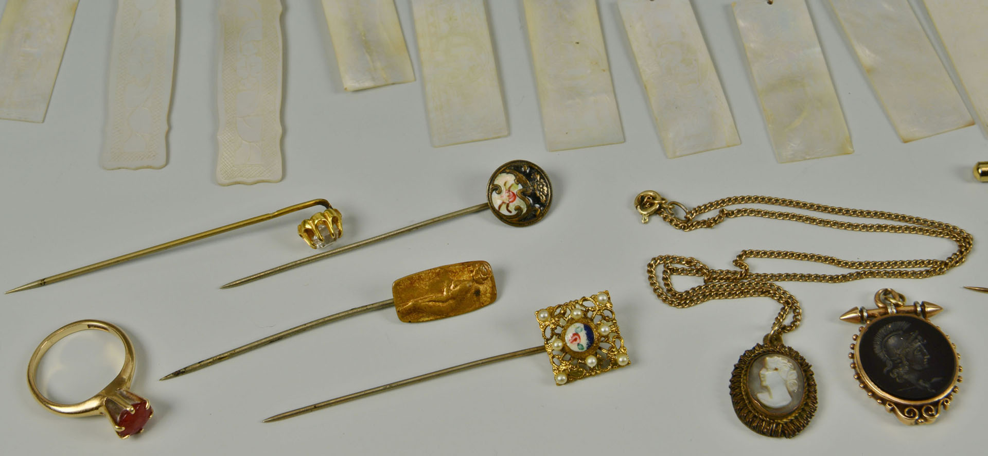 Lot 311: 14k, 10k and Victorian jewelry