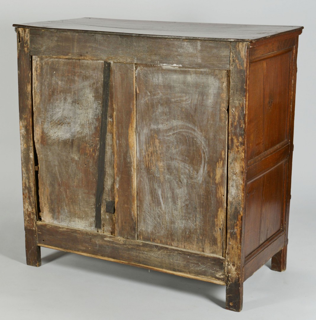 Lot 346: William and Mary chest, late 17th cent.
