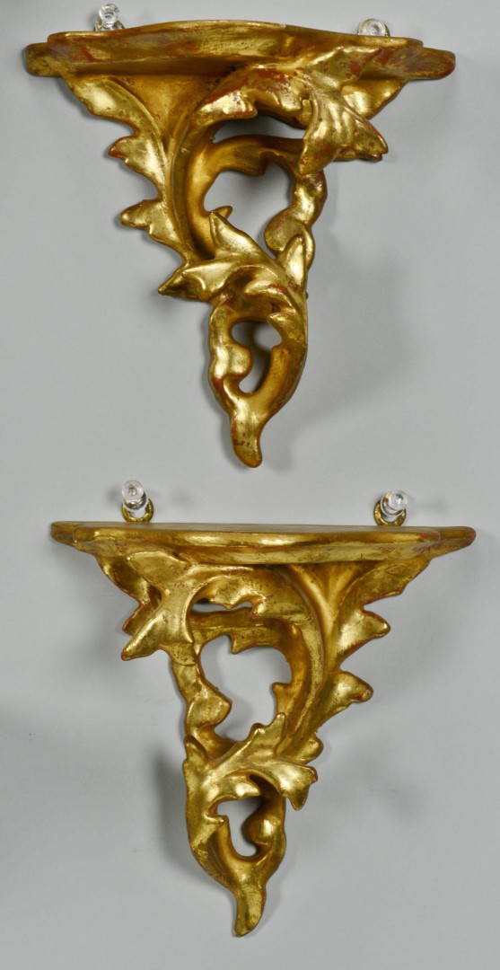 Lot 419: Grouping of 5 Gilt Sconces