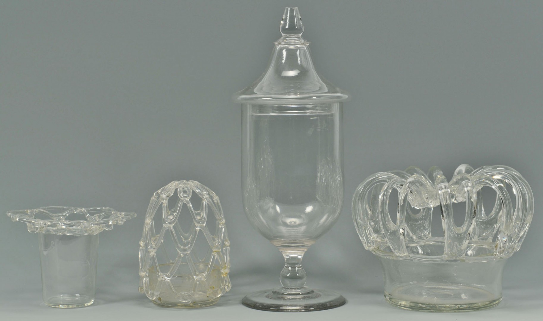 Lot 525: 9 Blown Glass Items incl. apothecary, domes, banks
