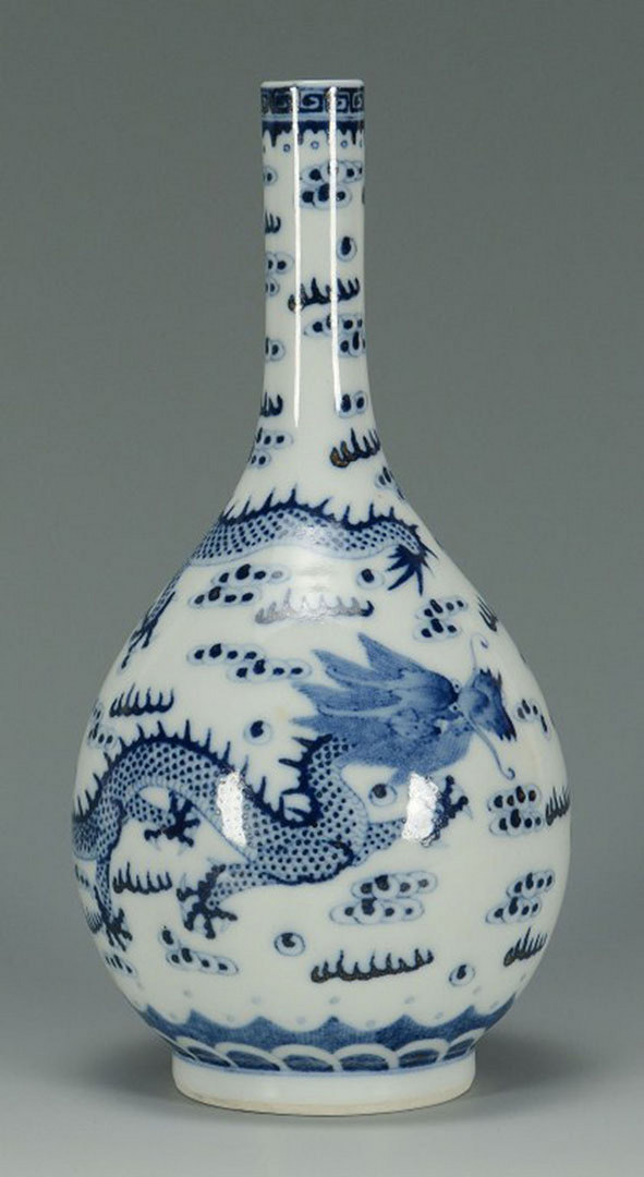 Lot 3088278: Chinese Porcelain Blue & White Bottle Vase