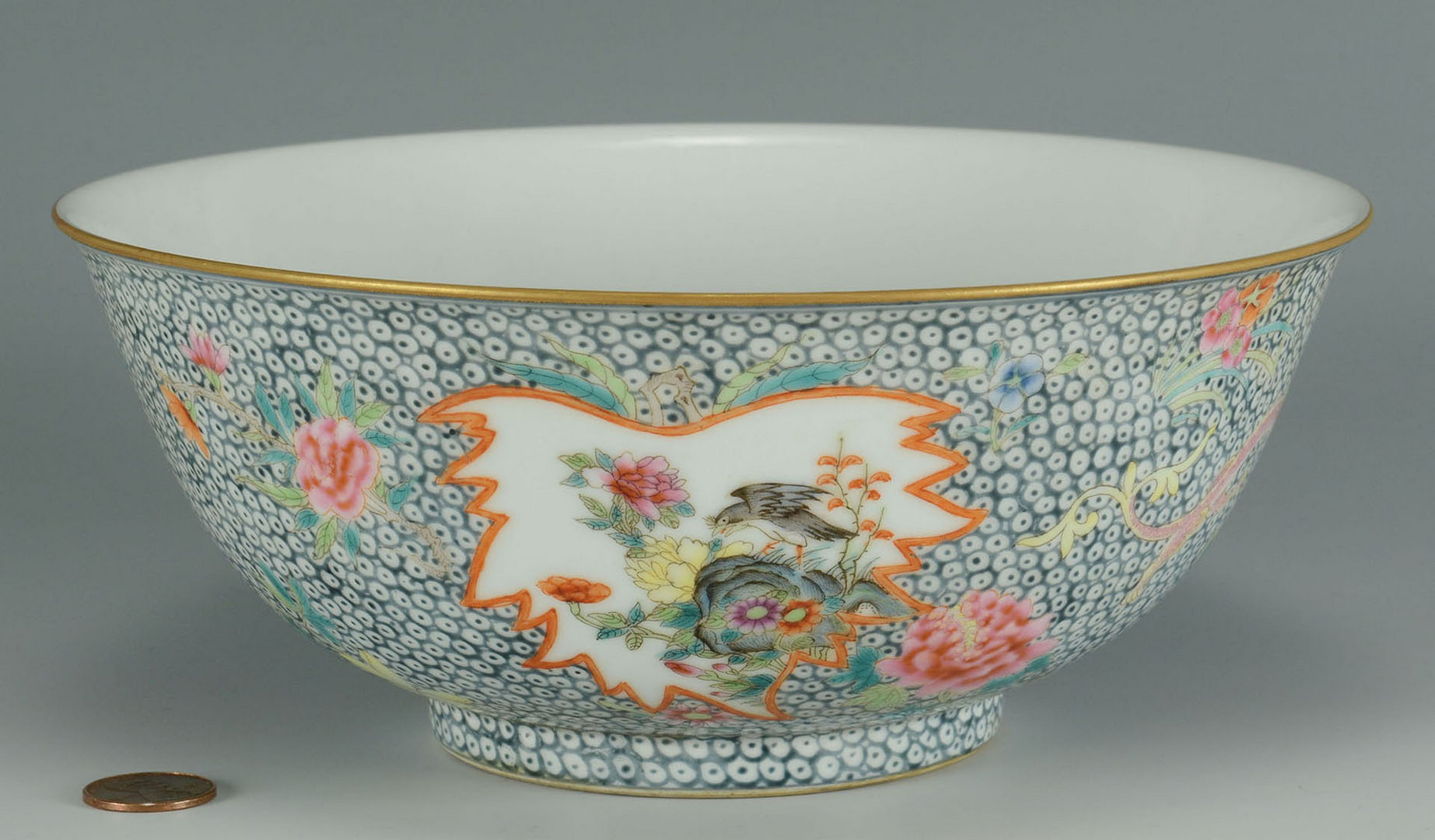 Lot 3088280: Chinese Famille Rose Bowl w/ millefleur ground