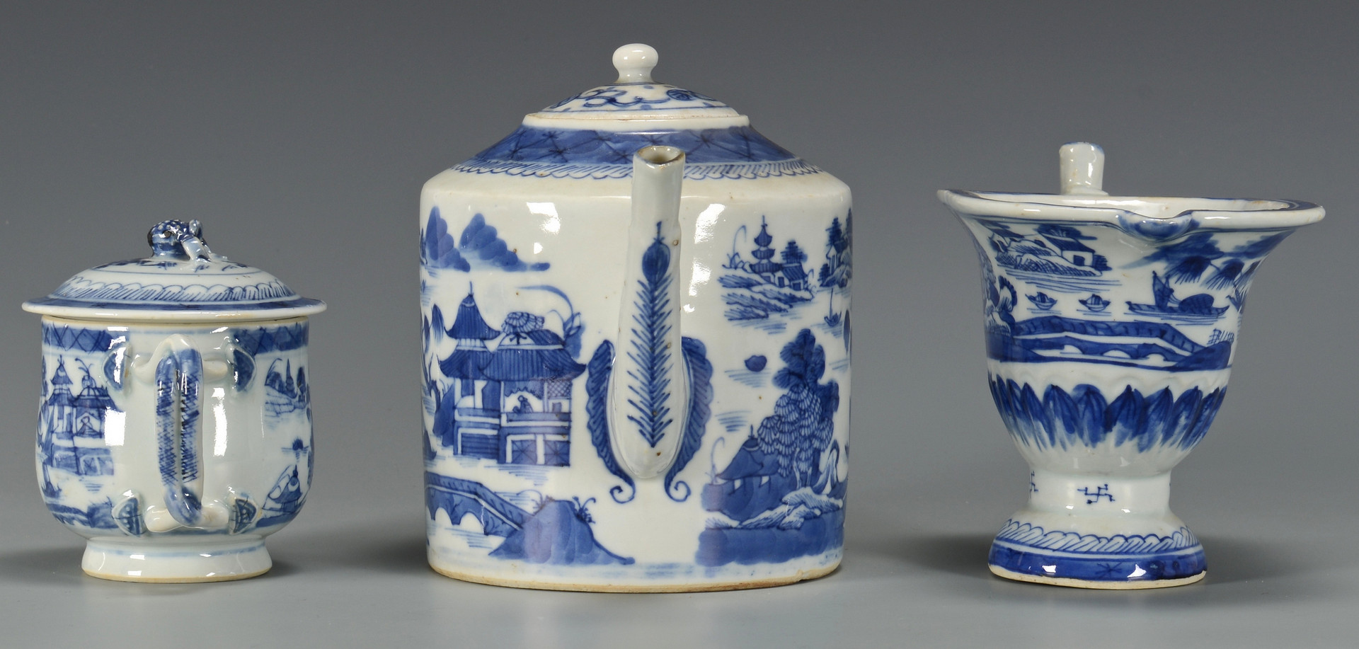 Lot 10: Grouping of Canton Porcelain