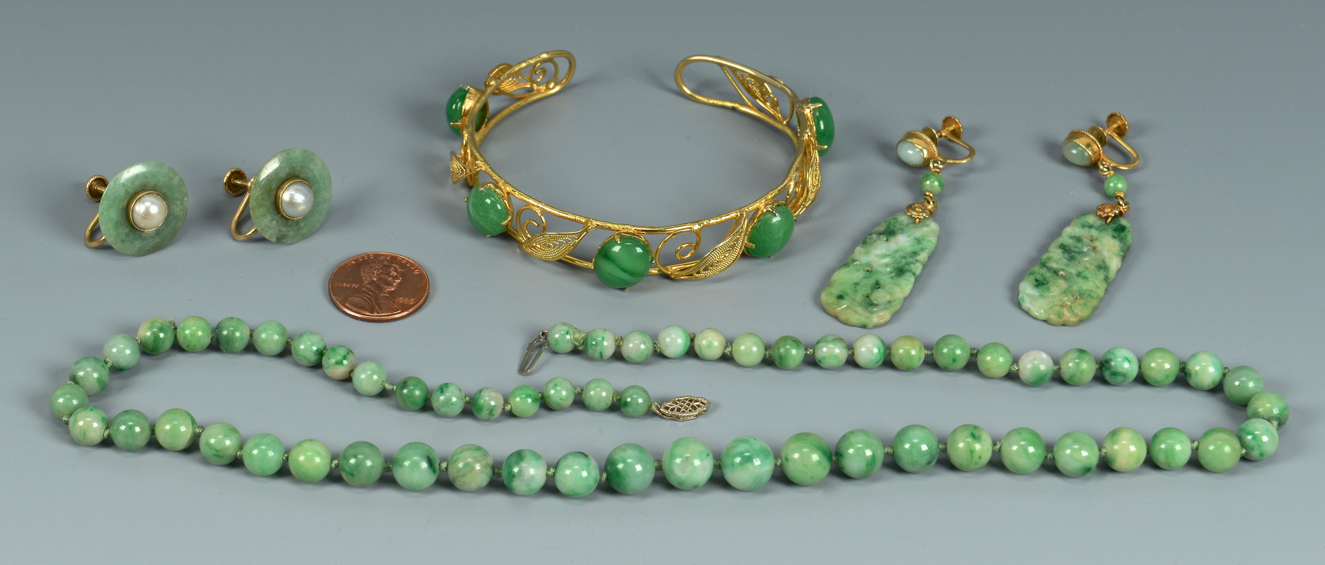 Lot 18: Grouping of Jade Jewelry, 4 items