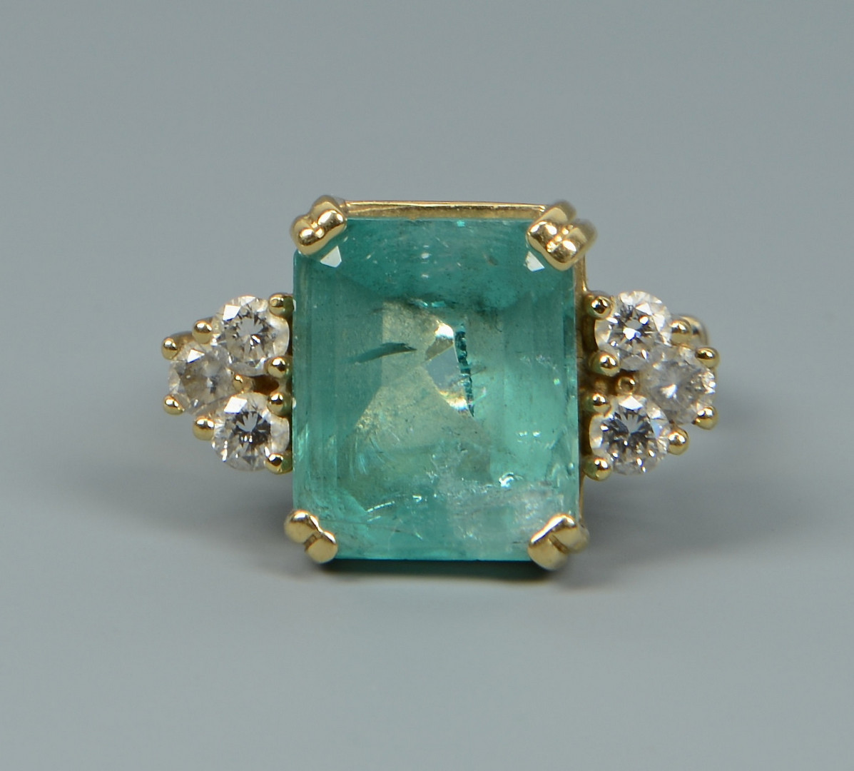 Lot 265: 18K Emerald & Diamond Ring