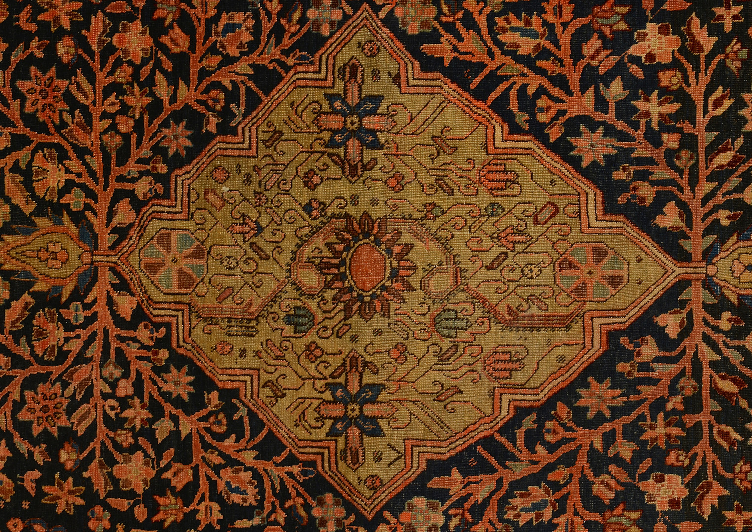 Lot 312: Antique Farahan Sarouk rug