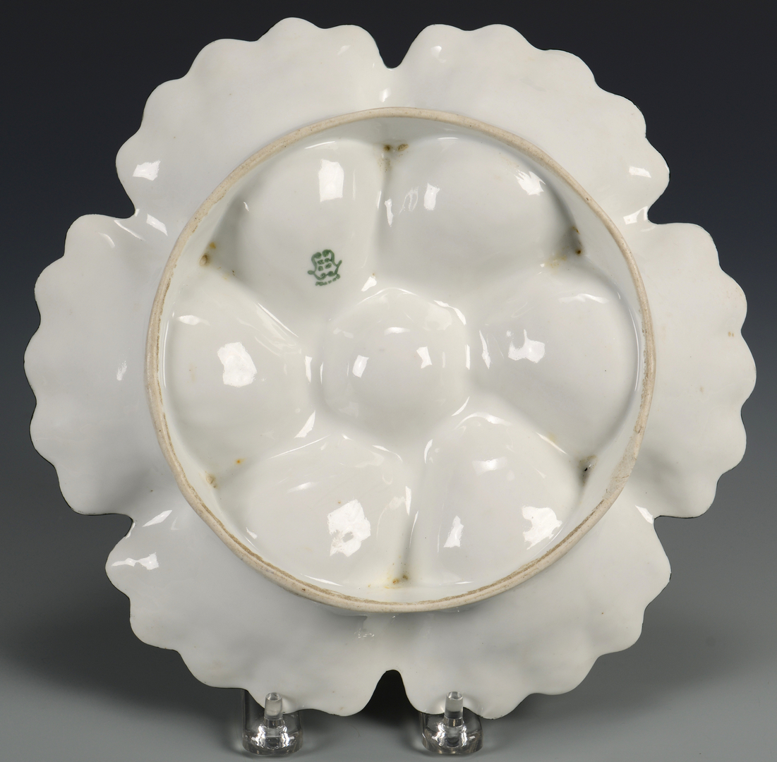 Lot 348: 12 Oyster Plates (11 plus 1)