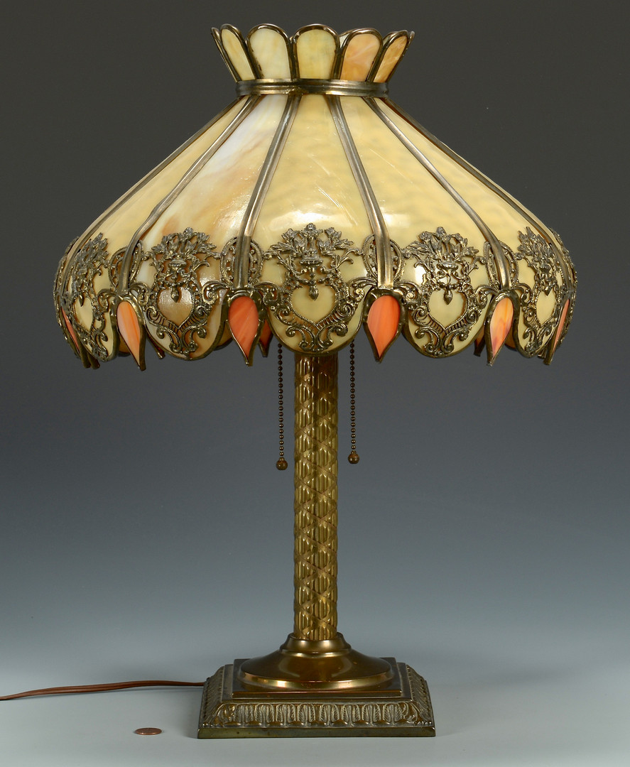Lot 478: American Slag Glass Lamp