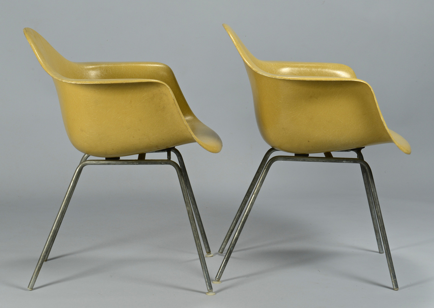 Lot 525: Pr. Mid-Century Modern Eames Chairs