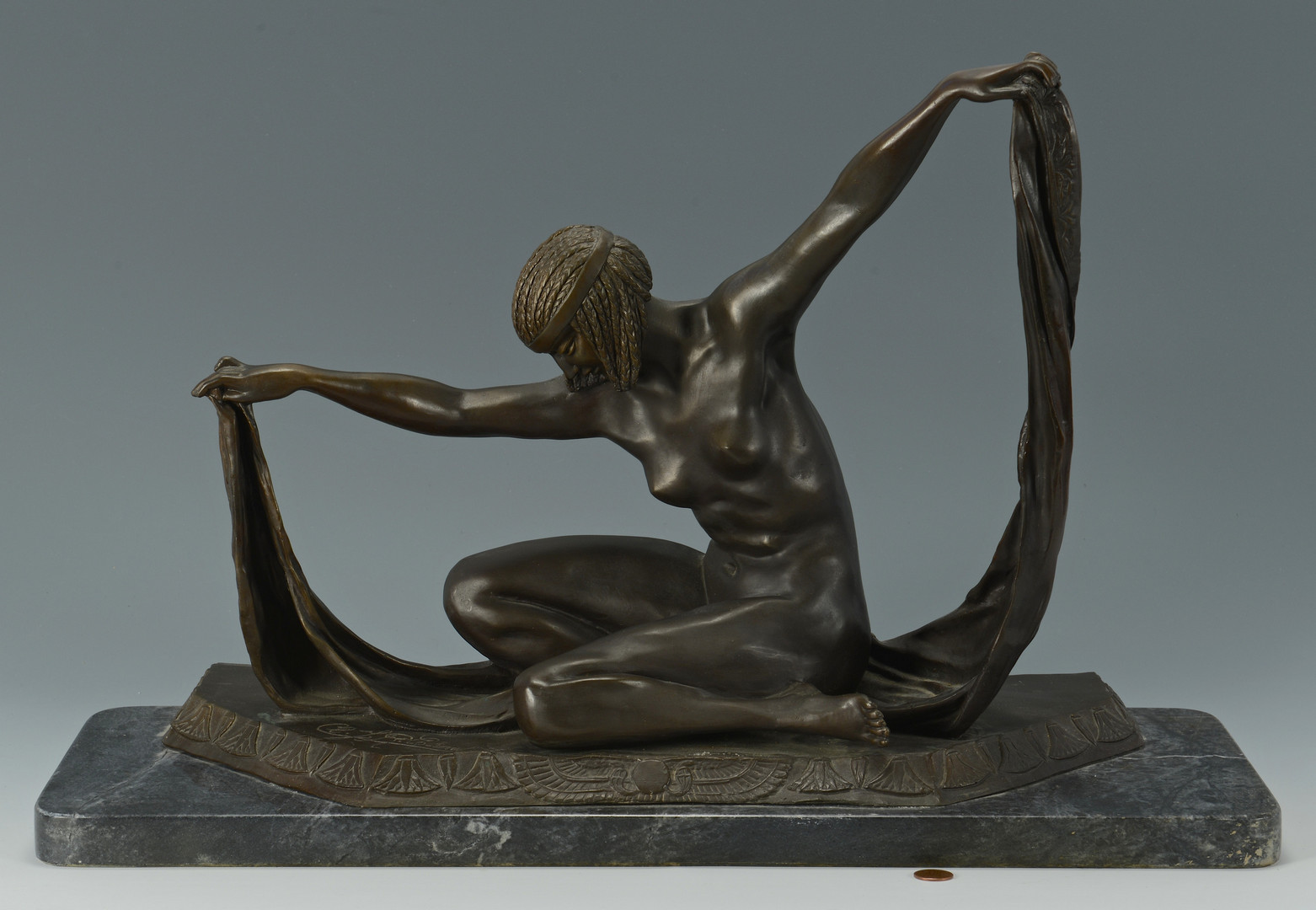 Lot 552: Bronze, after Claire Jeanne Roberte Colinet