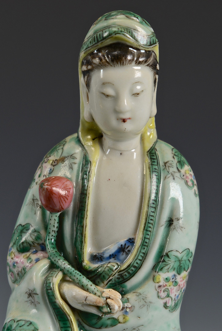 Lot 7: Famille Verte Guan Yin Figure