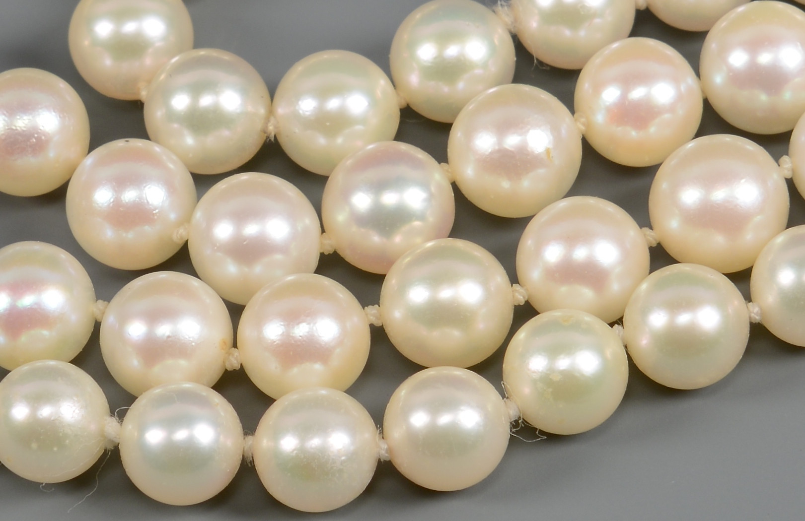 Lot 806: 2 Cultured Pearl Necklaces